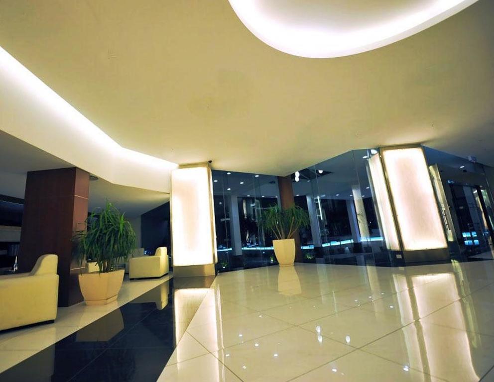 Hotel 11@century 3*