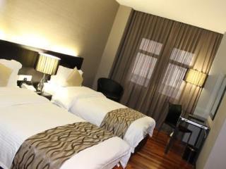 11@century 3* Johor Bahru