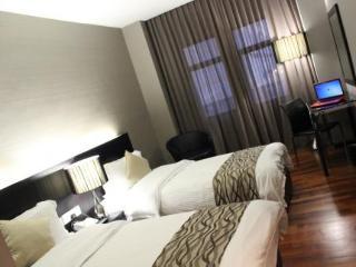 11@century Hotel