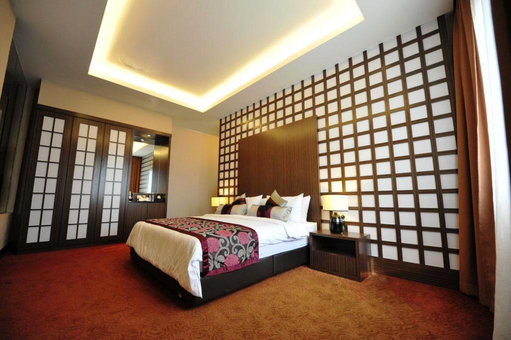 11@century Hotel 3*
